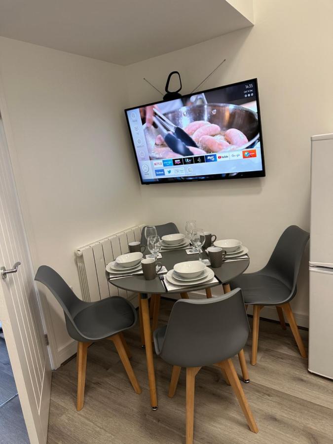 Central Colwyn Bay F1 Εξωτερικό φωτογραφία